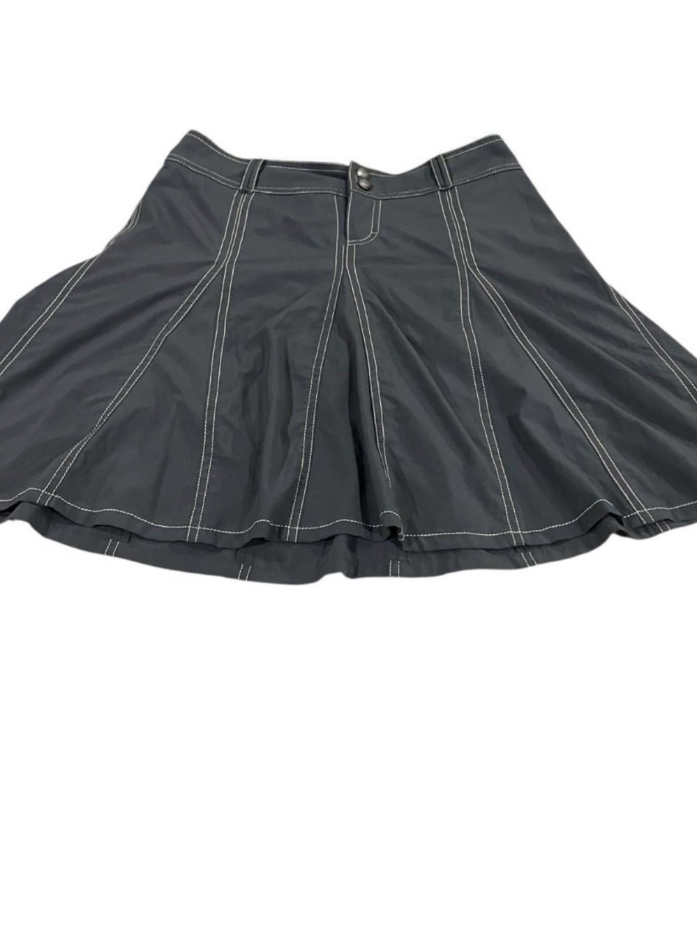 Athleta Gray Skort with White Contrast Stitching